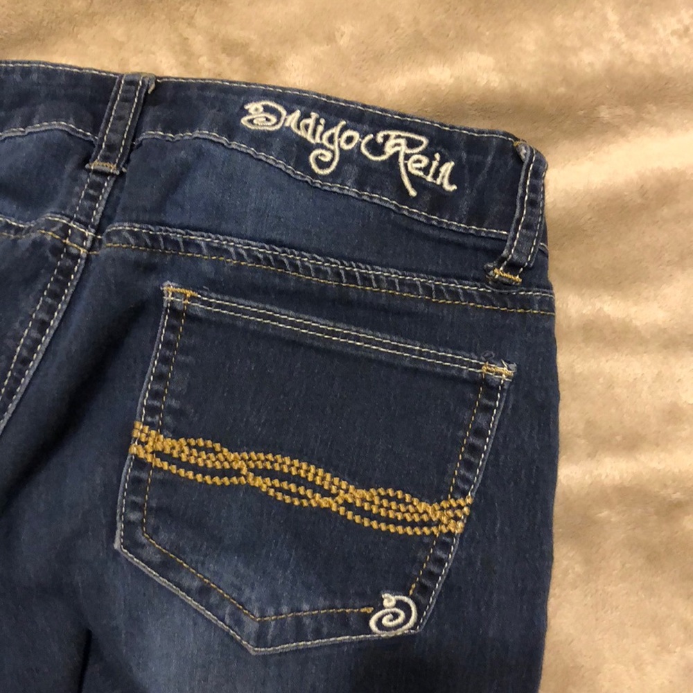 Jeans - Picture 2 of 2